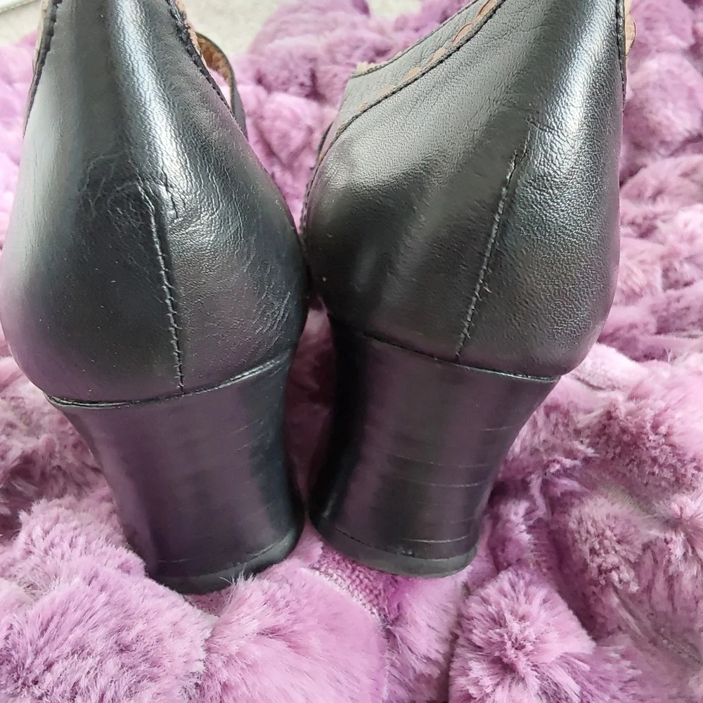 Miz Mooz Black Leather Mary Janes Heels - Picture 3 of 5